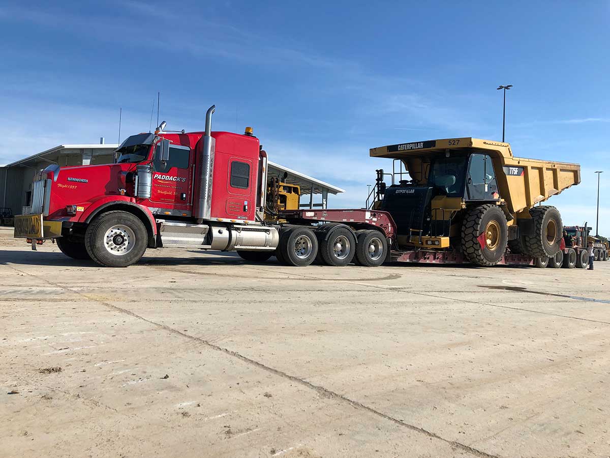 paddacks transport moving construction equipment